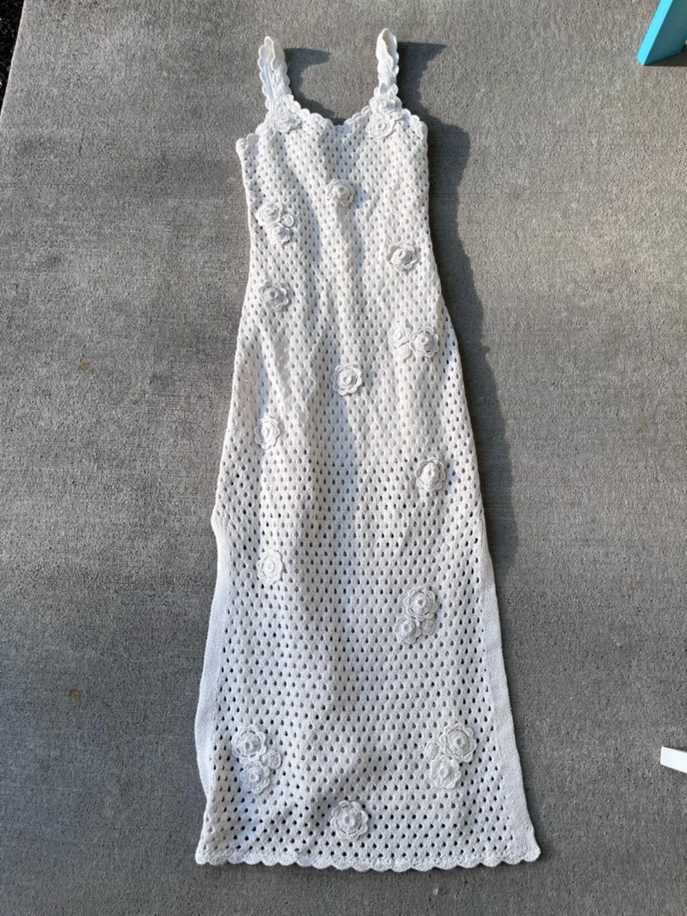 Saltwater Luxe Los Angeles Newland Midi Dress Crochet Knit Flowers Cream NWOT - Picture 7 of 8